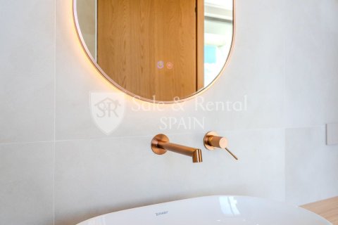 3 bedrooms house for sale in Lloret de Mar, Girona, Catalonia, Spain № 7149 - photo 21