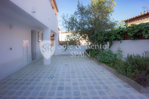 2 bedrooms house for sale in Sant Feliu de Guixols, Girona, Catalonia, Spain № 7150 - photo 4
