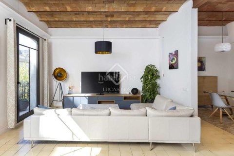 Apartamento de 3 dormitorios en venta en Eixample, Barcelona, Cataluña, Spain № 2766 - foto 28