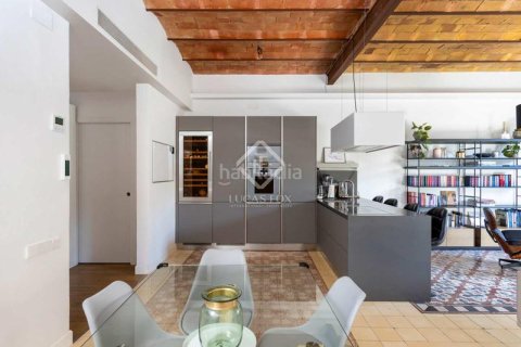 Apartamento de 3 dormitorios en venta en Eixample, Barcelona, Cataluña, Spain № 2766 - foto 25