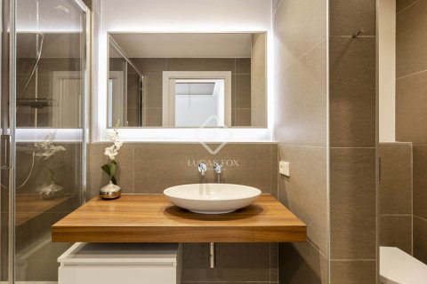 Купить квартиру в Эшампле, Испания с 3 спальни, 146м², № 2767 - фото 22