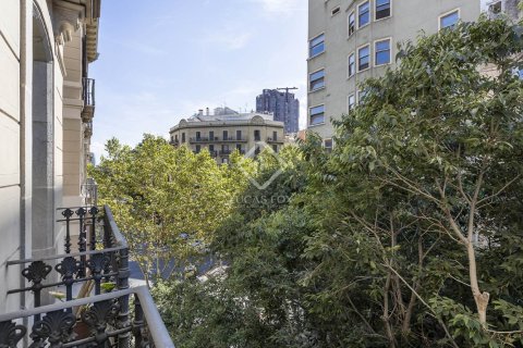 Купить квартиру в Эшампле, Испания с 3 спальни, 146м², № 2767 - фото 12