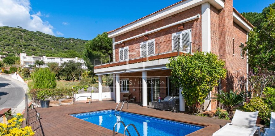 6 chambres villa à vendre à Teia, Barcelona, Catalonia, Spain № 4029