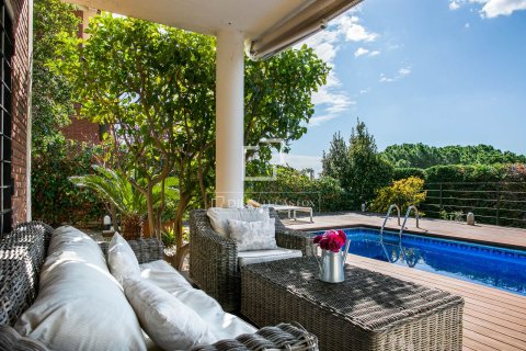 6 chambres villa à vendre à Teia, Barcelona, Catalonia, Spain № 4029 - photo 5