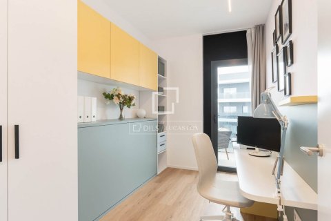 Apartamento de 3 dormitorios en venta en La Sagrera, Barcelona, Cataluña, Spain № 4030 - foto 19