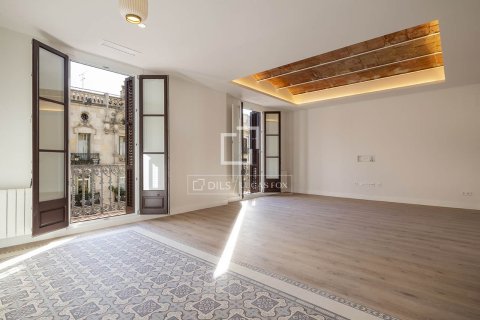 3 chambres apartment à vendre à Barcelona, Catalonia, Spain № 4032