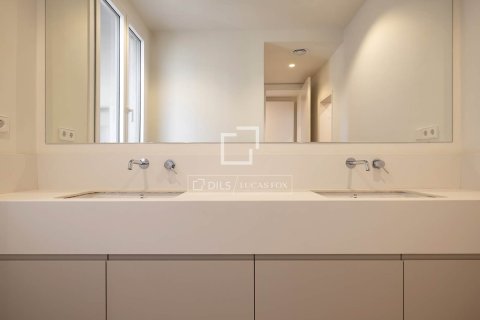 3 chambres apartment à vendre à Barcelona, Catalonia, Spain № 4032 - photo 30