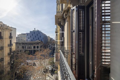 3 chambres apartment à vendre à Barcelona, Catalonia, Spain № 4032 - photo 3