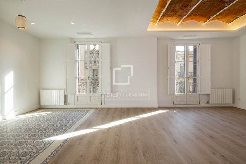 3 chambres apartment à vendre à Barcelona, Catalonia, Spain № 4032 - photo 10