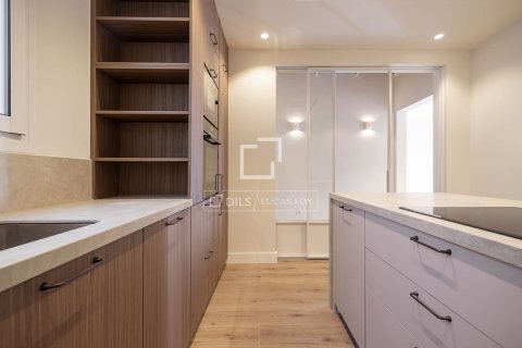 3 chambres apartment à vendre à Barcelona, Catalonia, Spain № 4032 - photo 13