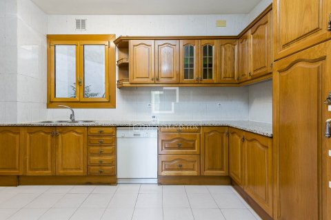 5 chambres apartment à vendre à Barcelona, Catalonia, Spain № 4465 - photo 13