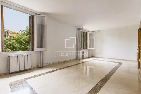 5 chambres apartment à vendre à Barcelona, Catalonia, Spain № 4465 - photo 4