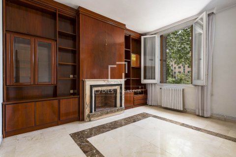 5 chambres apartment à vendre à Barcelona, Catalonia, Spain № 4465 - photo 2