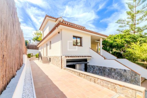 4 chambres villa à vendre à Sitges, Barcelona, Catalonia, Spain № 4461 - photo 2