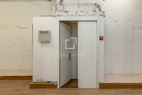 5 chambres apartment à vendre à Barcelona, Catalonia, Spain № 4127 - photo 11