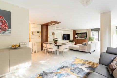 4 chambres villa à vendre à Sant Cugat Del Valles, Barcelona, Catalonia, Spain № 4130