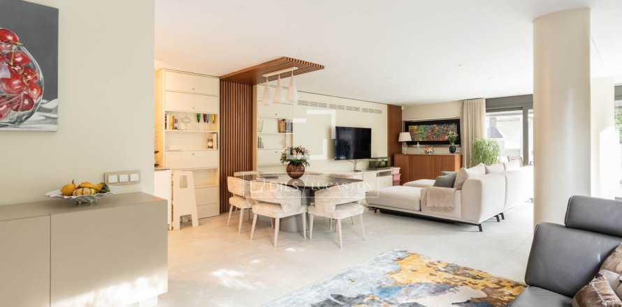 4 chambres villa à vendre à Sant Cugat Del Valles, Barcelona, Catalonia, Spain № 4130