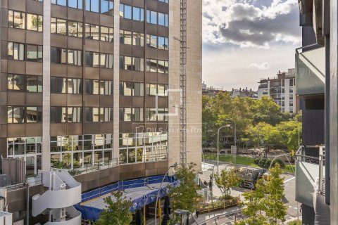 3 chambres apartment à vendre à Barcelona, Catalonia, Spain № 4126 - photo 7