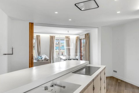 2 chambres penthouse à vendre à Barcelona, Catalonia, Spain № 3813 - photo 5