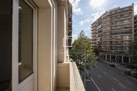 4 chambres apartment à vendre à Barcelona, Catalonia, Spain № 3815 - photo 21