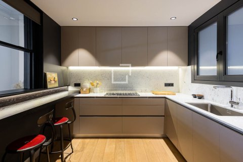 4 chambres apartment à vendre à Barcelona, Catalonia, Spain № 3815 - photo 3
