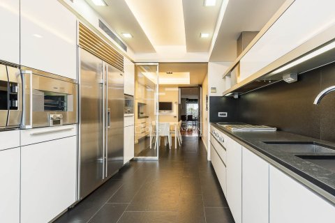 5 chambres apartment à vendre à Barcelona, Catalonia, Spain № 3814 - photo 20