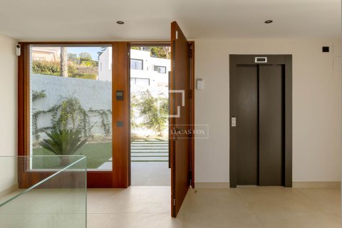 4 chambres villa à vendre à Vilassar de Dalt, Barcelona, Catalonia, Spain № 3812 - photo 9