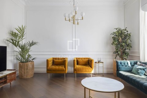 2 chambres apartment à vendre à Barcelona, Catalonia, Spain № 3811 - photo 2