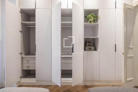 2 chambres apartment à vendre à Barcelona, Catalonia, Spain № 3811 - photo 23