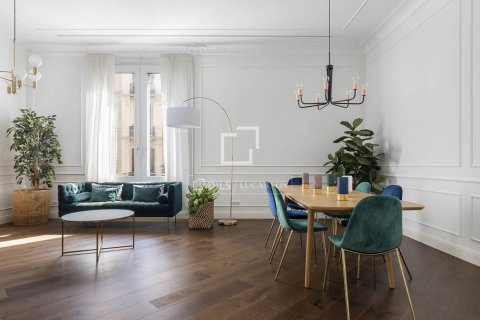 2 chambres apartment à vendre à Barcelona, Catalonia, Spain № 3811