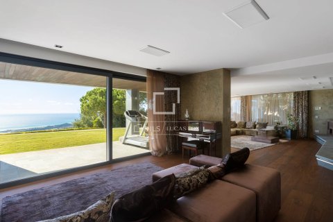 6 chambres villa à vendre à Sant Andreu de Llavaneres, Barcelona, Catalonia, Spain № 3810 - photo 10