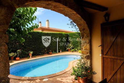 4 bedrooms house for sale in Blanes, Girona, Catalonia, Spain № 6756 - photo 8