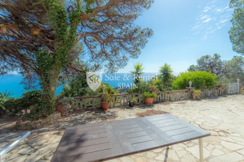 4 bedrooms house for sale in Blanes, Girona, Catalonia, Spain № 6758 - photo 7