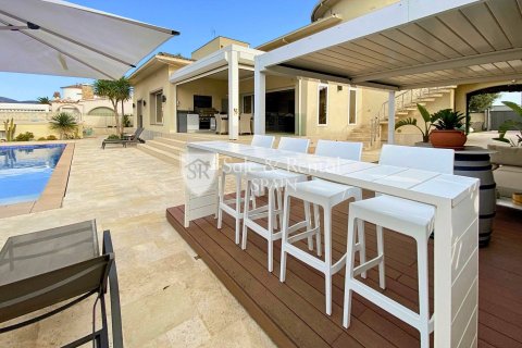 5 bedrooms house for sale in Empuriabrava, Girona, Catalonia, Spain № 6760 - photo 3