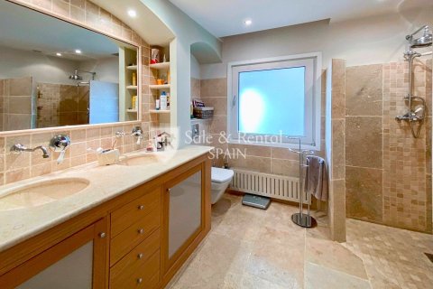 5 bedrooms house for sale in Empuriabrava, Girona, Catalonia, Spain № 6760 - photo 27