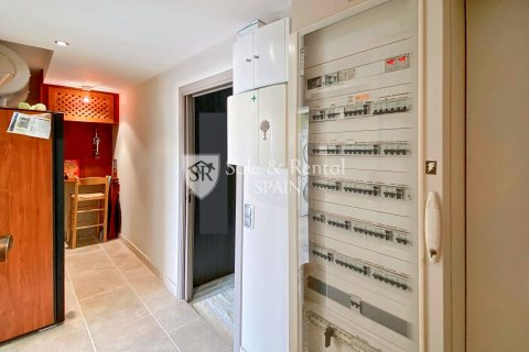 5 bedrooms house for sale in Empuriabrava, Girona, Catalonia, Spain № 6760 - photo 13