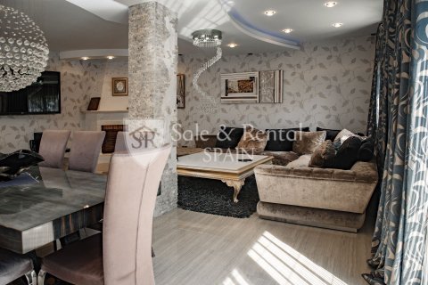 5 bedrooms house for sale in Lloret de Mar, Girona, Catalonia, Spain № 6757 - photo 6