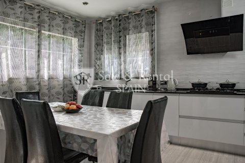 5 bedrooms house for sale in Lloret de Mar, Girona, Catalonia, Spain № 6757 - photo 19