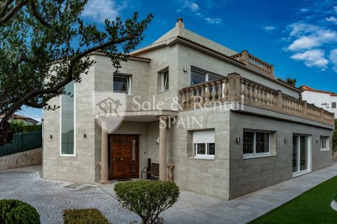 5 bedrooms house for sale in Lloret de Mar, Girona, Catalonia, Spain № 6757 - photo 2