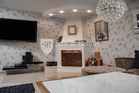 5 bedrooms house for sale in Lloret de Mar, Girona, Catalonia, Spain № 6757 - photo 12