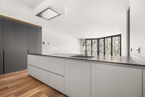 2 bedrooms apartment for rent in Principado De Andorra (Ninguna Poblacion Tiene C.P.), Lleida, Catalonia, Spain № 5258 - photo 4