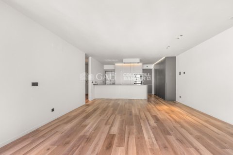 2 bedrooms apartment for rent in Principado De Andorra (Ninguna Poblacion Tiene C.P.), Lleida, Catalonia, Spain № 5258 - photo 3