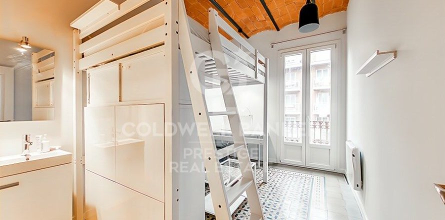 5 bedrooms apartment for sale in Barcelona, Catalonia, Spain № 5255