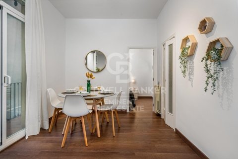 2 bedrooms apartment for sale in Barcelona, Catalonia, Spain № 5252 - photo 9
