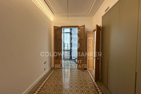 3 bedrooms apartment for sale in Barcelona, Catalonia, Spain № 5253 - photo 15