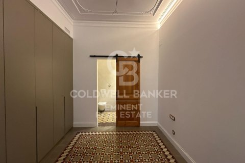 3 bedrooms apartment for sale in Barcelona, Catalonia, Spain № 5253 - photo 11
