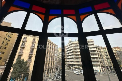 3 bedrooms apartment for sale in Barcelona, Catalonia, Spain № 5253 - photo 4