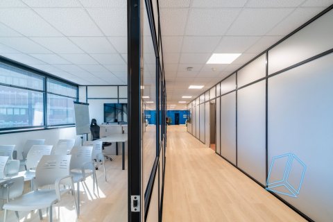 Купить офис в Сантс-Монтжуик, Барселона, Испания студия, 806м², № 2186 - фото 12