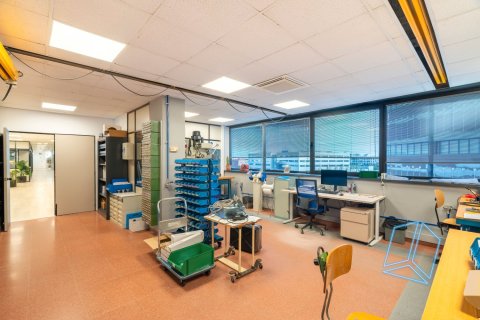 Купить офис в Сантс-Монтжуик, Барселона, Испания студия, 806м², № 2185 - фото 25