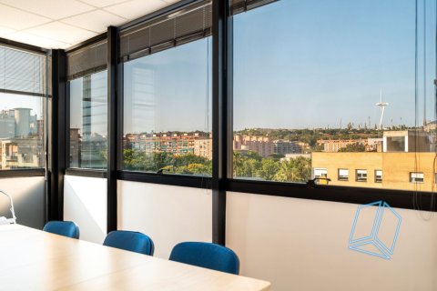 Купить офис в Сантс-Монтжуик, Барселона, Испания студия, 806м², № 2185 - фото 15